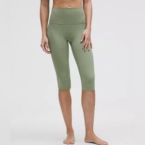 Lululemon Align HR 17" Crop Capri Leggings women’s size 4
